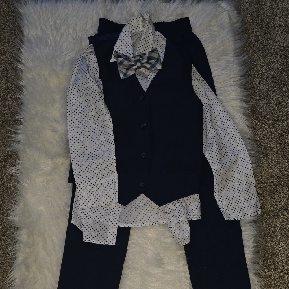 Van Heusen Navy and White Kids Matching Set